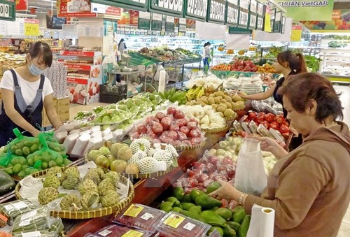 Уровень инфляции во Вьетнаме продолжает снижаться благодаря мерам по стабилизации цен на товары - ảnh 1